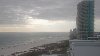 Weather camera view of Island House Hotel.