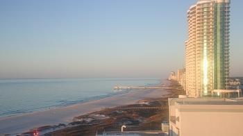 Weather camera view of Island House Hotel.