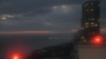 Weather camera view of Island House Hotel.