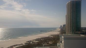 Weather camera view of Island House Hotel.