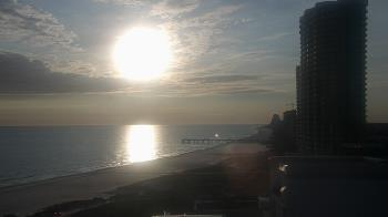 Weather camera view of Island House Hotel.