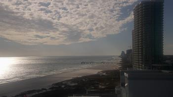 Weather camera view of Island House Hotel.