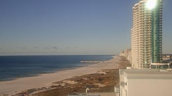 Weather camera view of Island House Hotel.