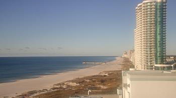 Weather camera view of Island House Hotel.