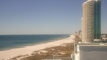 Weather camera view of Island House Hotel.