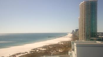 Weather camera view of Island House Hotel.