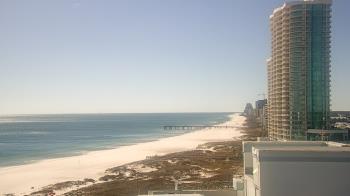 Weather camera view of Island House Hotel.