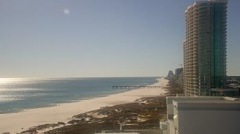 Weather camera view of Island House Hotel.