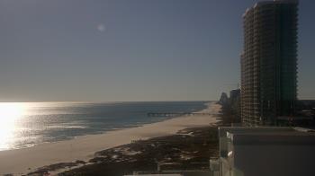 Weather camera view of Island House Hotel.
