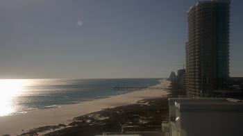 Weather camera view of Island House Hotel.