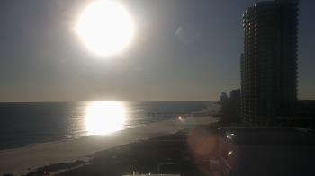 Weather camera view of Island House Hotel.