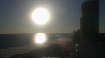 Weather camera view of Island House Hotel.