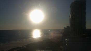 Weather camera view of Island House Hotel.