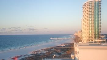 Weather camera view of Island House Hotel.