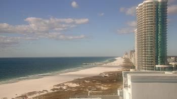 Weather camera view of Island House Hotel.