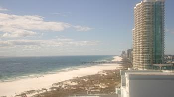 Weather camera view of Island House Hotel.