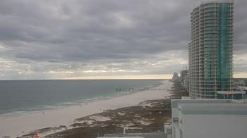 Weather camera view of Island House Hotel.
