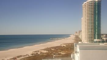 Weather camera view of Island House Hotel.