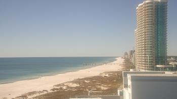 Weather camera view of Island House Hotel.