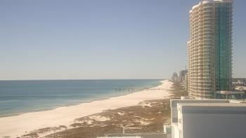 Weather camera view of Island House Hotel.