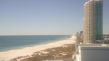 Weather camera view of Island House Hotel.