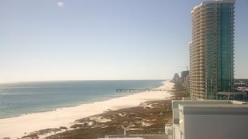 Weather camera view of Island House Hotel.