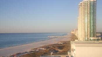 Weather camera view of Island House Hotel.
