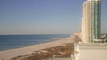 Weather camera view of Island House Hotel.