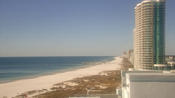 Weather camera view of Island House Hotel.