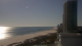 Weather camera view of Island House Hotel.