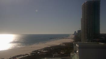 Weather camera view of Island House Hotel.