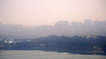 Weather camera view of Salamander Hotel DC.