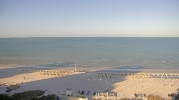 Weather camera view of The Charter Club of Marco Beach.