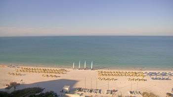 Weather camera view of The Charter Club of Marco Beach.
