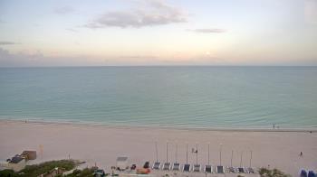 Weather camera view of The Charter Club of Marco Beach.