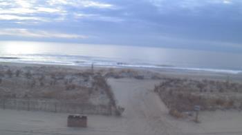 Weather camera view of Beach Patrol HQ.