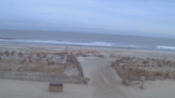 Weather camera view of Beach Patrol HQ.