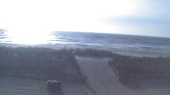 Weather camera view of Beach Patrol HQ.