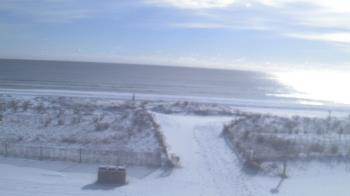 Weather camera view of Beach Patrol HQ.