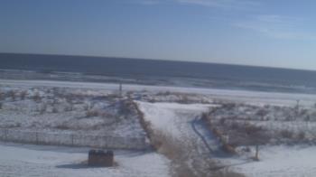Weather camera view of Beach Patrol HQ.