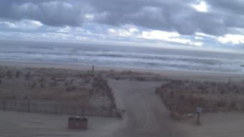 Weather camera view of Beach Patrol HQ.
