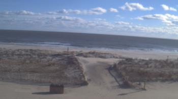 Weather camera view of Beach Patrol HQ.
