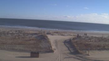 Weather camera view of Beach Patrol HQ.