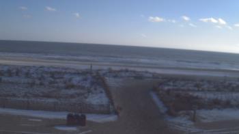Weather camera view of Beach Patrol HQ.