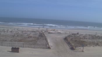 Weather camera view of Beach Patrol HQ.