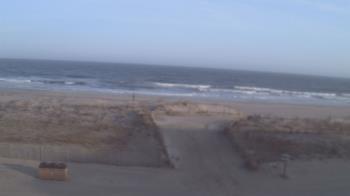 Weather camera view of Beach Patrol HQ.