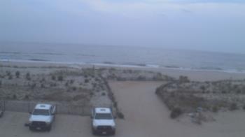 Weather camera view of Beach Patrol HQ.