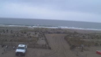 Weather camera view of Beach Patrol HQ.