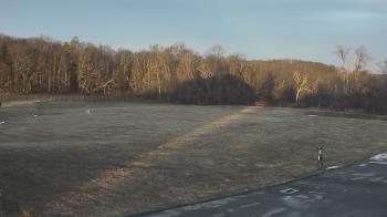 Weather camera view of Marvelwood School.