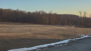 Weather camera view of Marvelwood School.